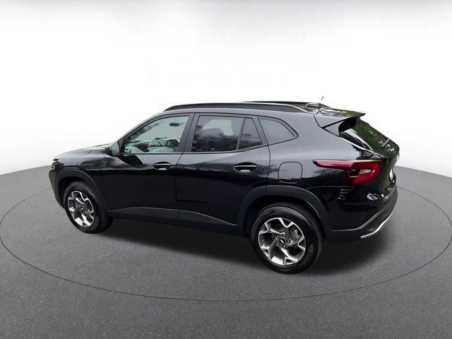 used 2025 Chevrolet Trax car, priced at $19,867