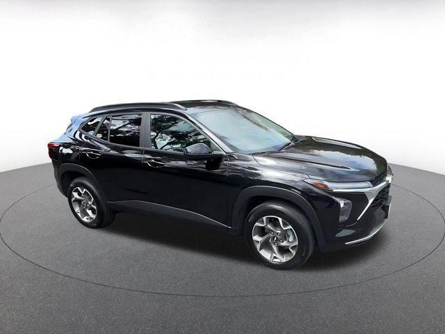 used 2025 Chevrolet Trax car, priced at $19,990