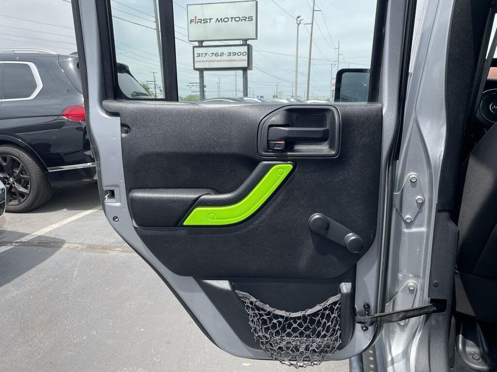 used 2014 Jeep Wrangler Unlimited car, priced at $10,995