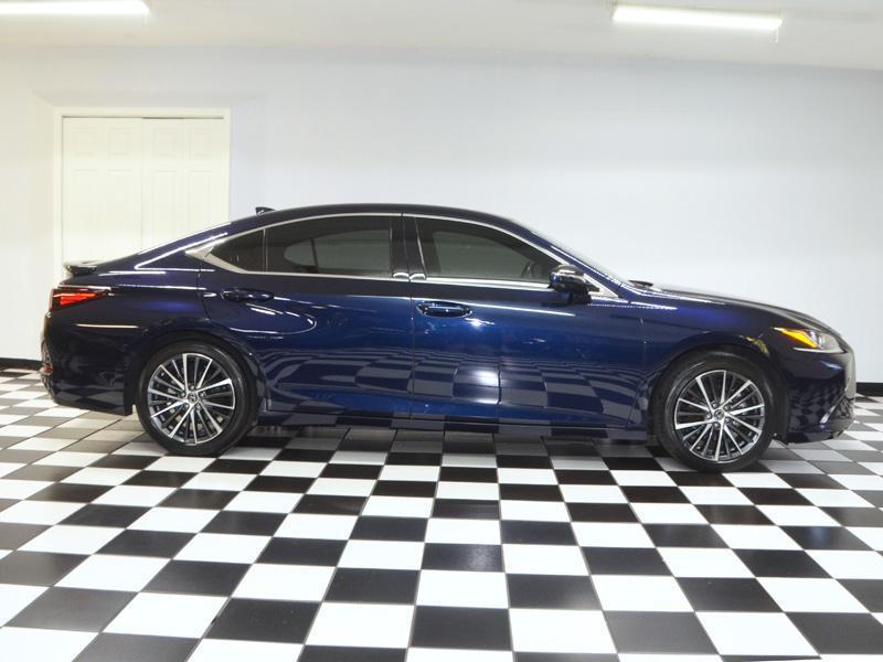 used 2022 Lexus ES 350 car, priced at $36,997