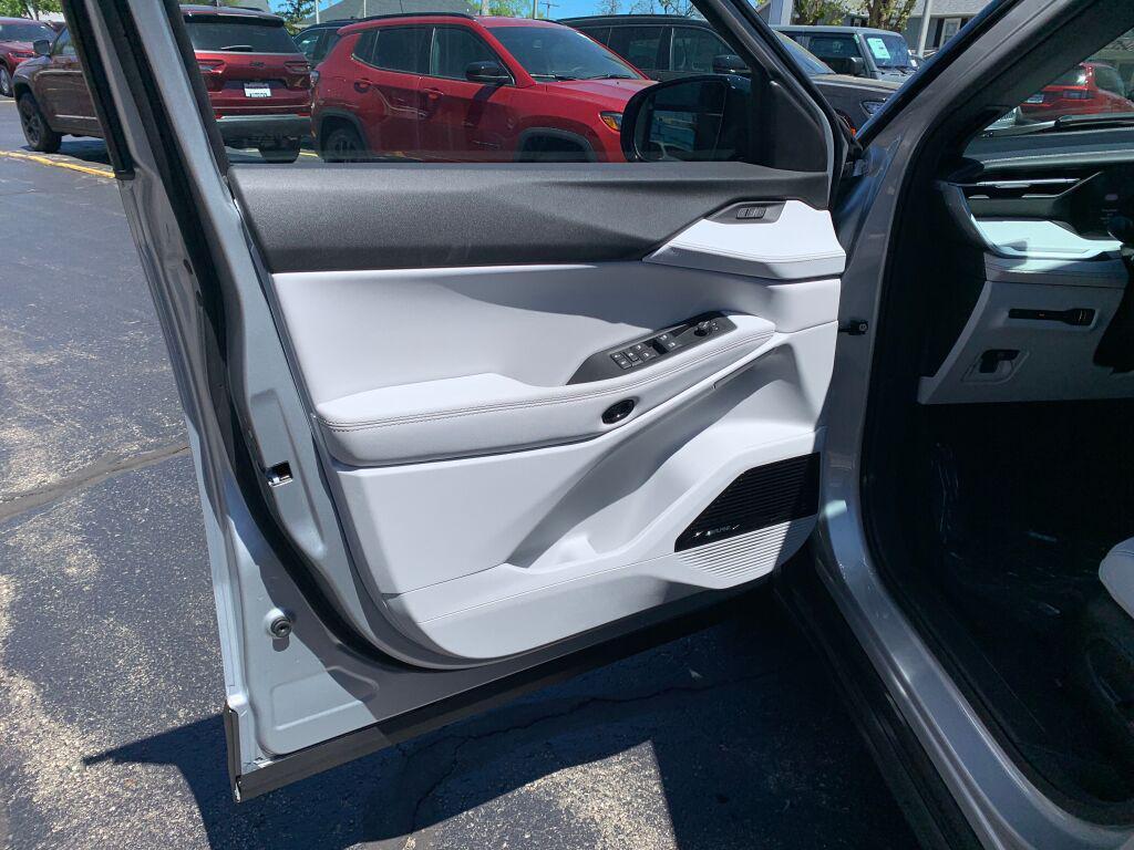 new 2026 Jeep Cherokee car, priced at $46,893