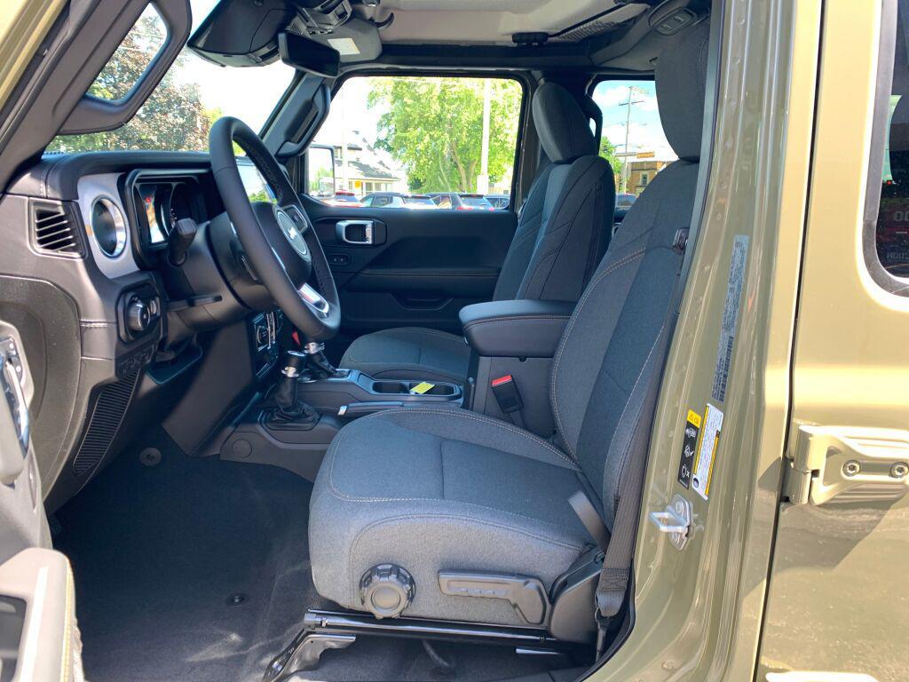 new 2026 Jeep Wrangler car, priced at $55,675