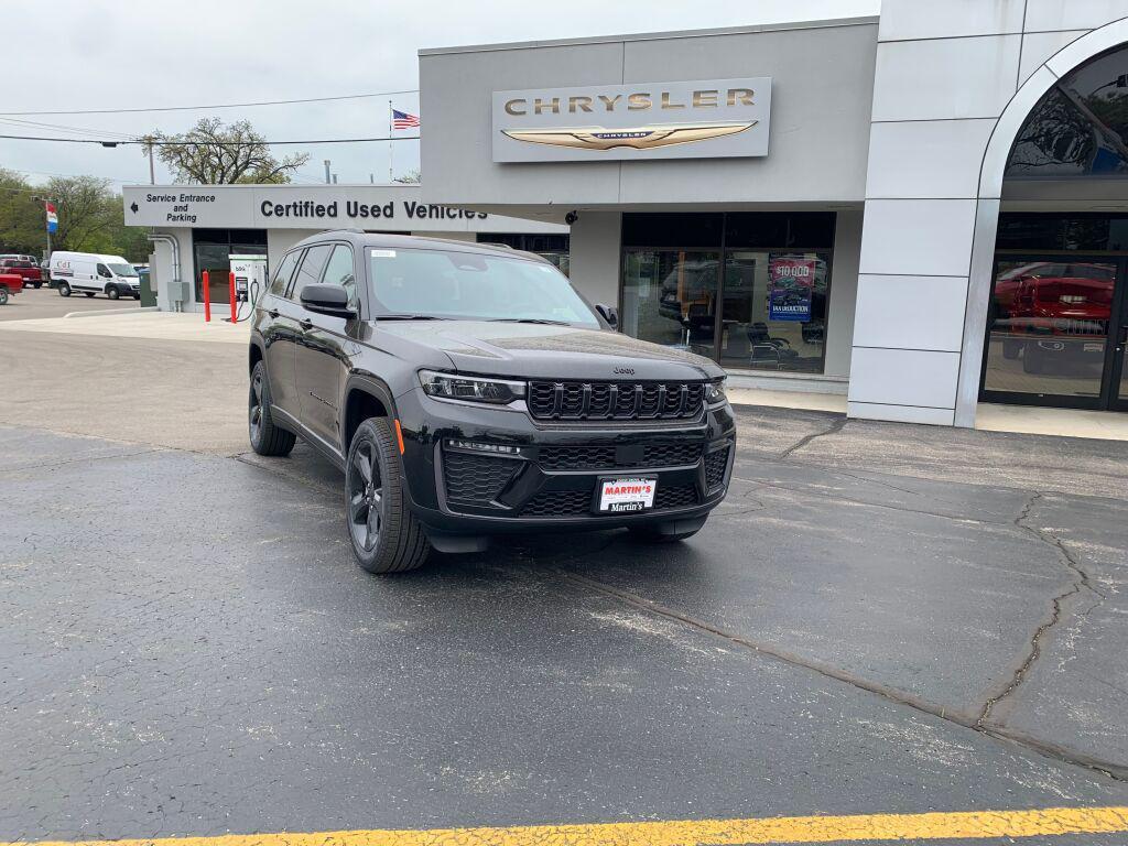 new 2026 Jeep Grand Cherokee L car, priced at $53,446
