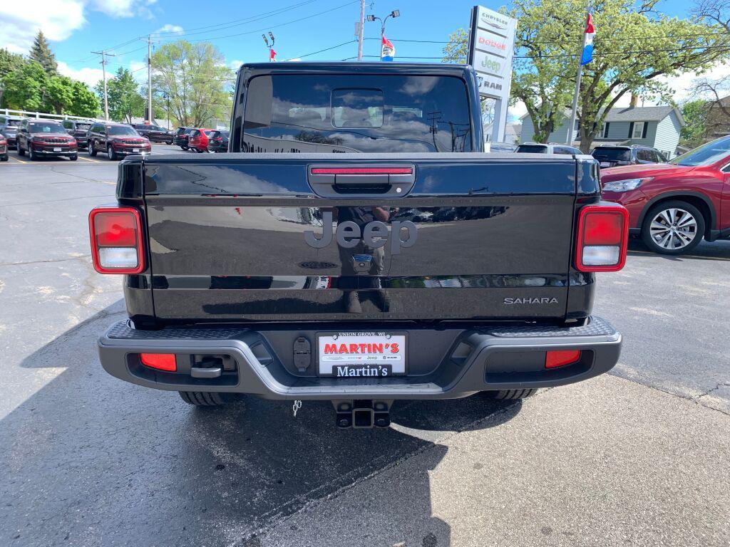 new 2026 Jeep Gladiator car, priced at $51,097