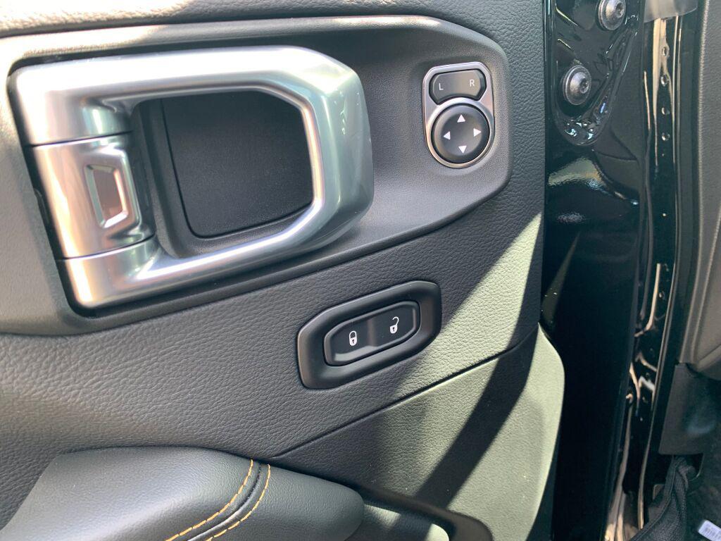 new 2026 Jeep Gladiator car, priced at $51,097