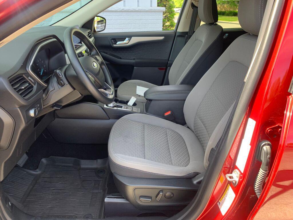 used 2020 Ford Escape car, priced at $12,995
