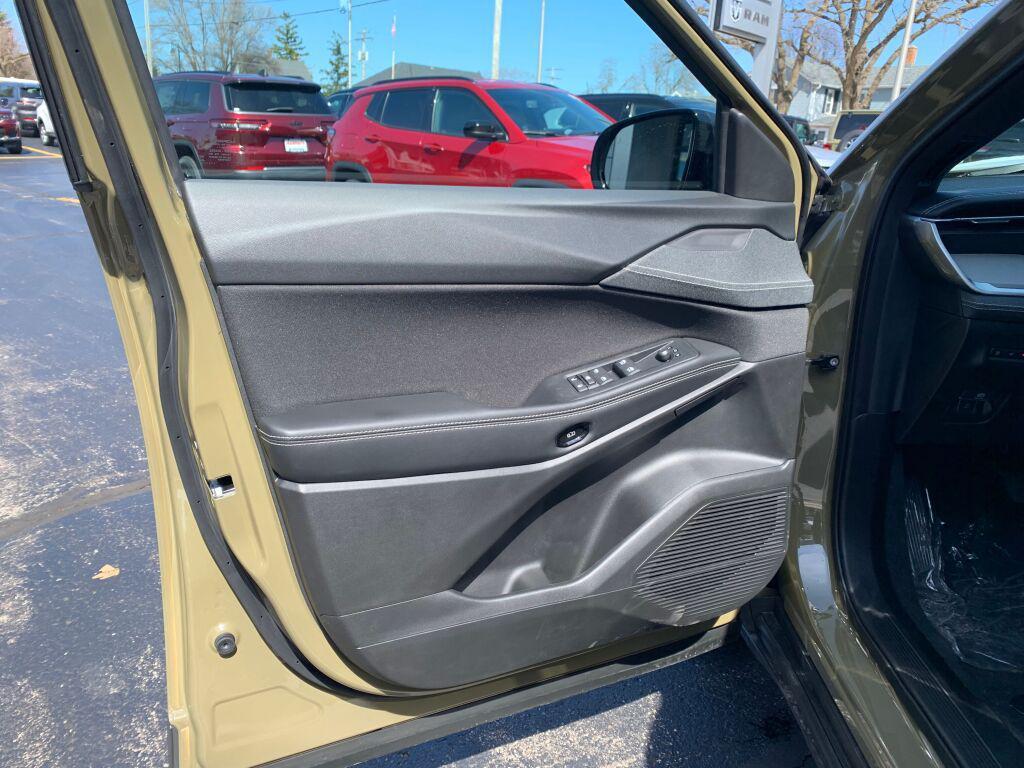 new 2026 Jeep Cherokee car, priced at $40,099
