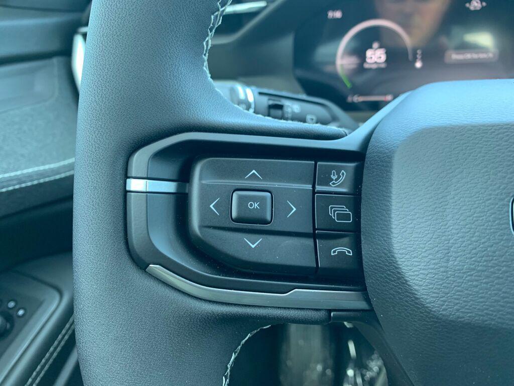new 2026 Jeep Cherokee car, priced at $40,099