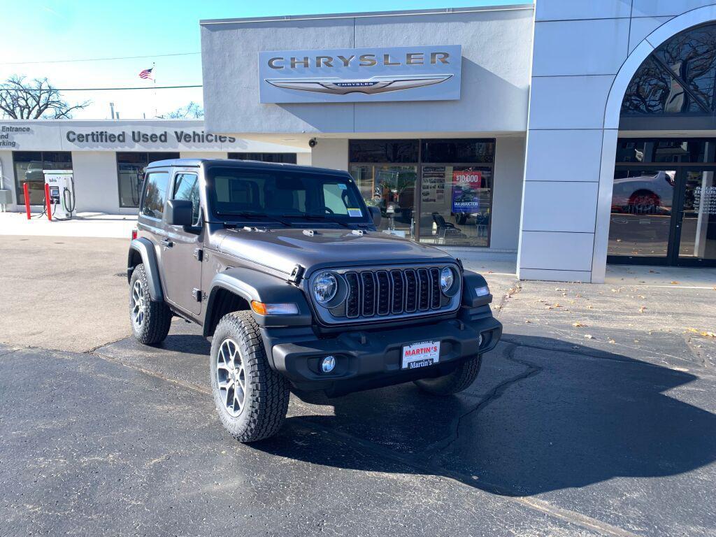 new 2026 Jeep Wrangler car, priced at $48,635