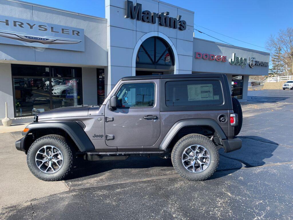 new 2026 Jeep Wrangler car, priced at $48,635