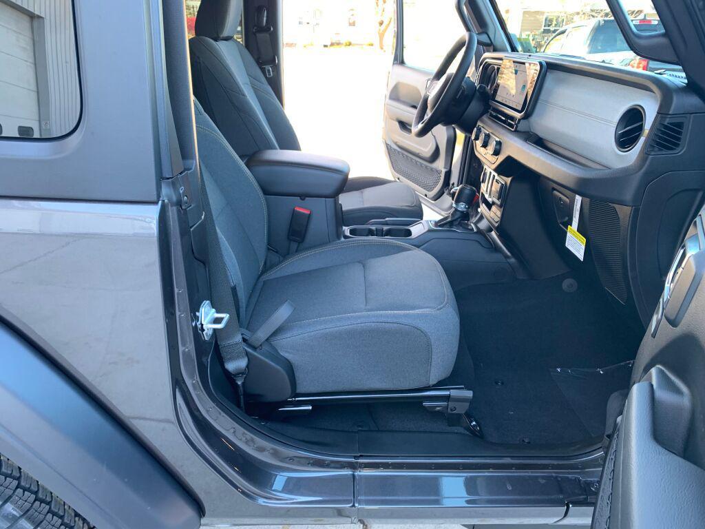new 2026 Jeep Wrangler car, priced at $48,635