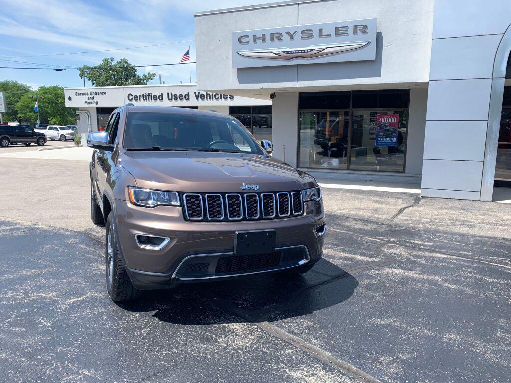 used 2017 Jeep Grand Cherokee car, priced at $18,995