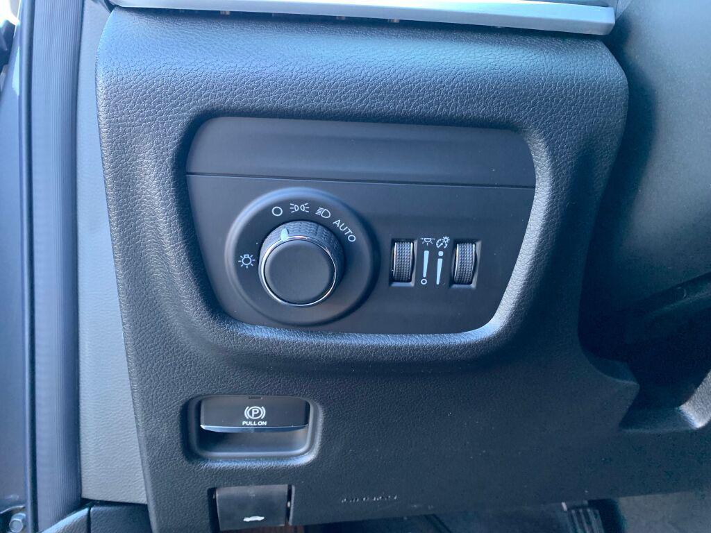 new 2026 Jeep Grand Cherokee L car, priced at $47,666