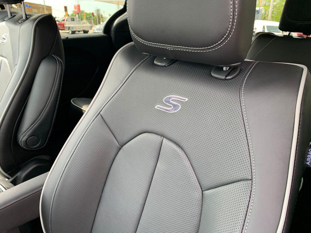 new 2027 Chrysler Pacifica car, priced at $55,470