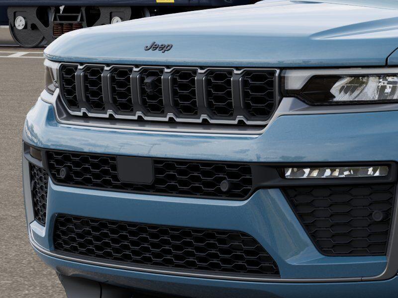 new 2026 Jeep Grand Cherokee car, priced at $54,905