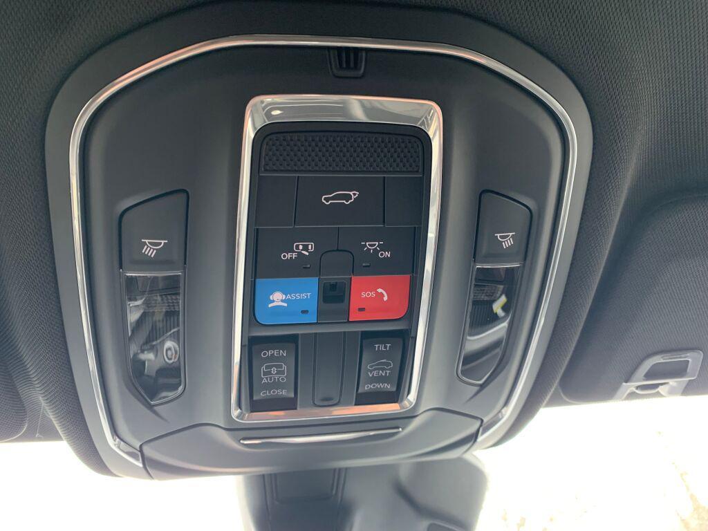new 2026 Jeep Grand Cherokee L car, priced at $47,666