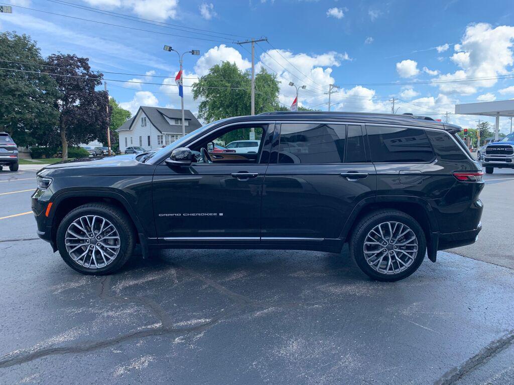 used 2024 Jeep Grand Cherokee L car, priced at $45,995