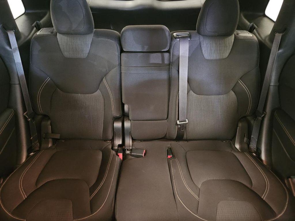 used 2015 Jeep Cherokee car, priced at $10,950