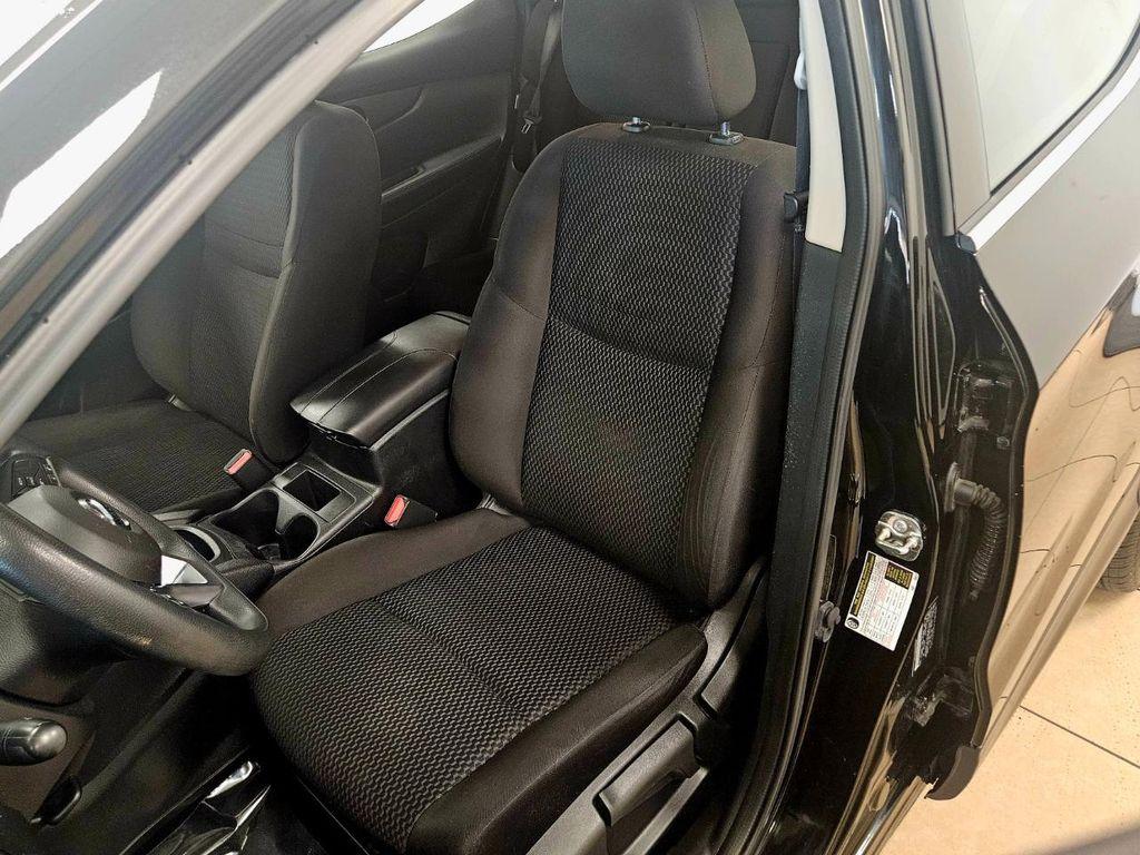 2021 BLACK Nissan Rogue Sport