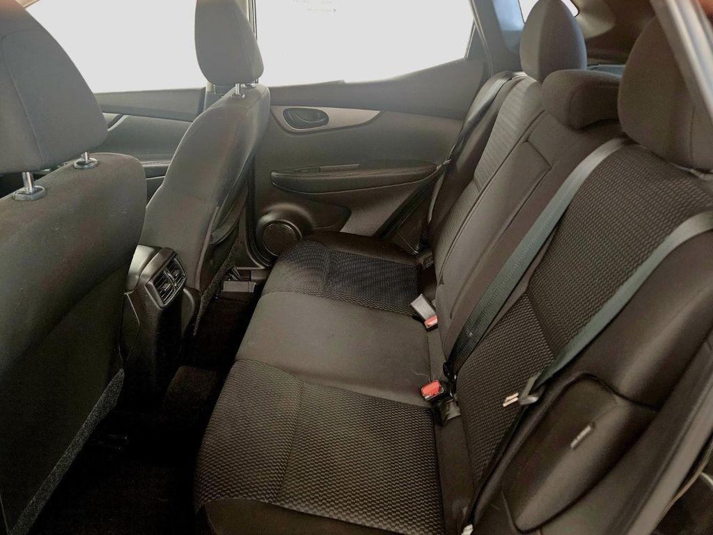 2021 BLACK Nissan Rogue Sport