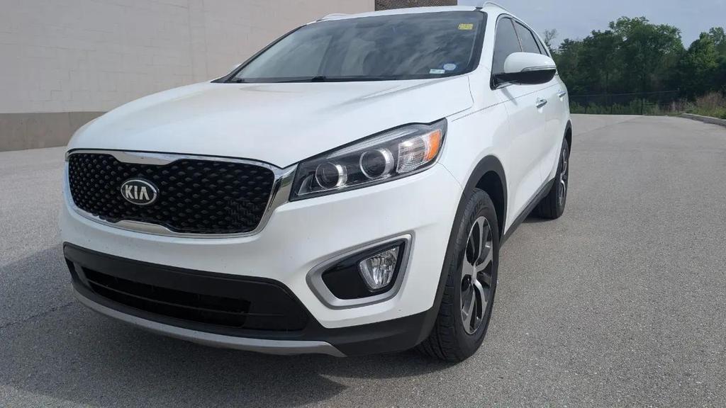 used 2018 Kia Sorento car, priced at $18,400