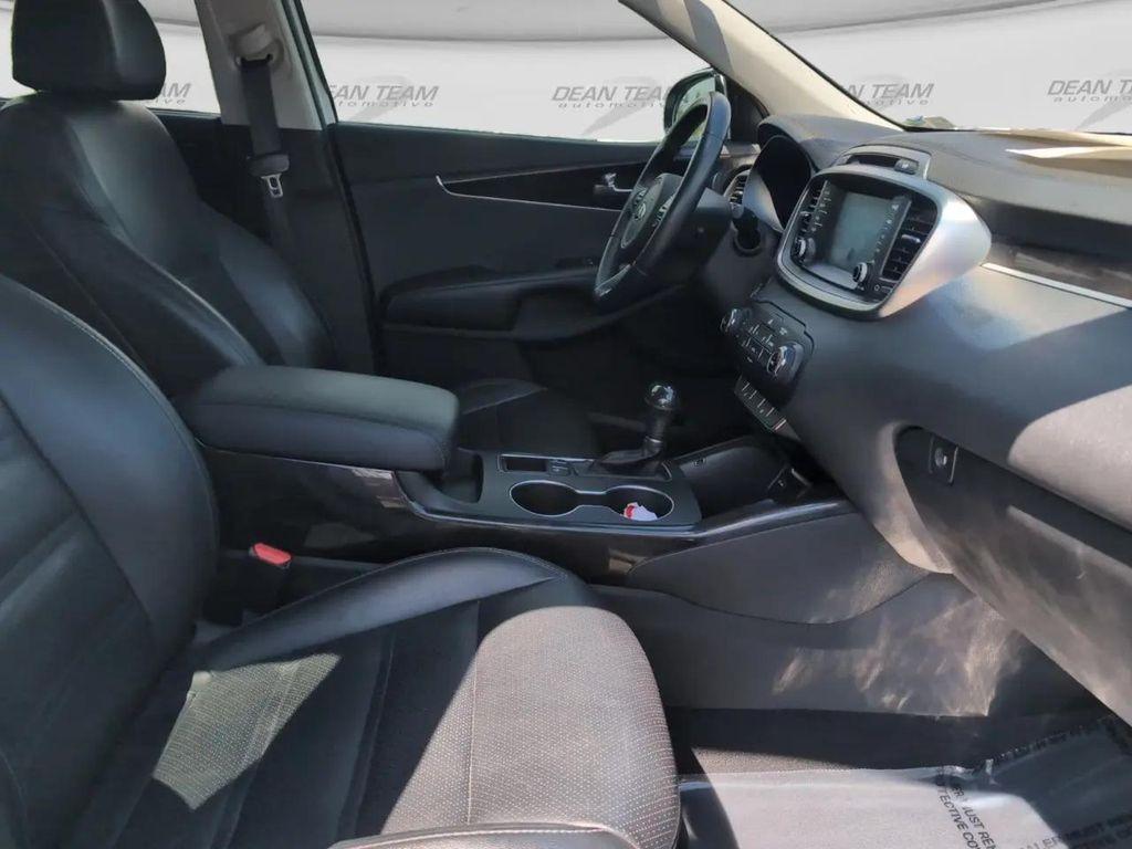 used 2018 Kia Sorento car, priced at $18,999