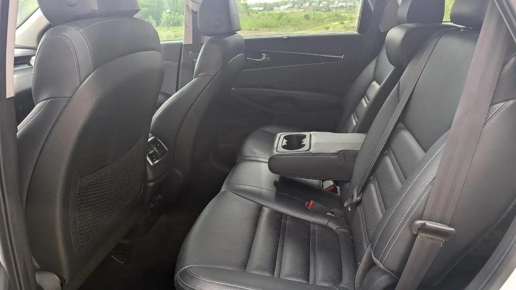 used 2018 Kia Sorento car, priced at $18,400