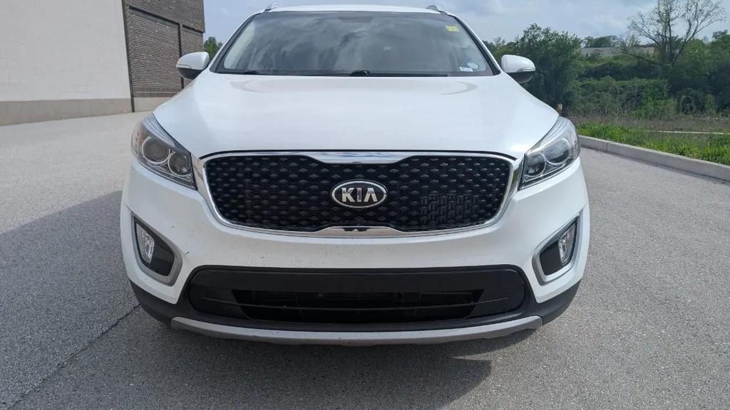 used 2018 Kia Sorento car, priced at $18,400