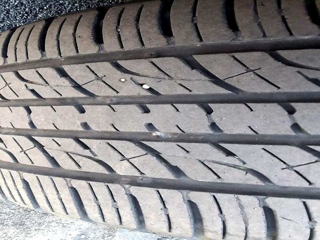 used 2019 Hyundai Santa Fe car, priced at $17,950