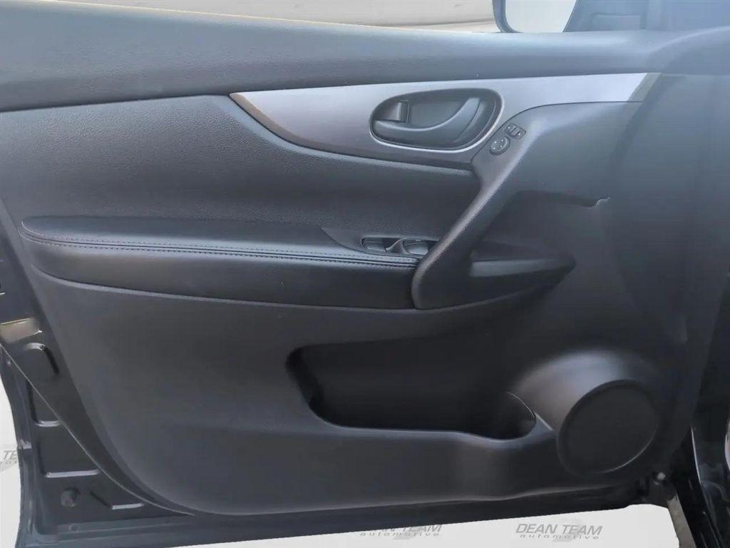 used 2020 Nissan Rogue Sport car, priced at $14,549