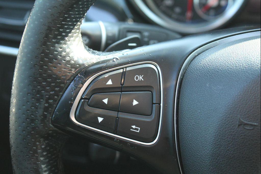 used 2018 Mercedes-Benz GLE 350 car, priced at $15,500