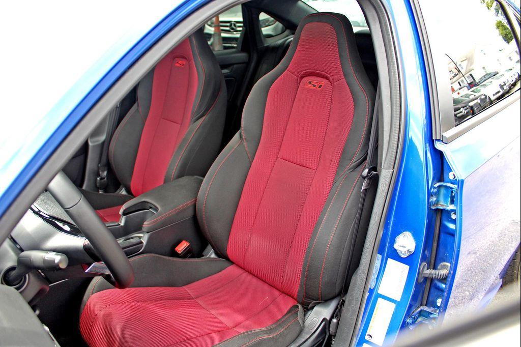 used 2023 Honda Civic Si car, priced at $23,997