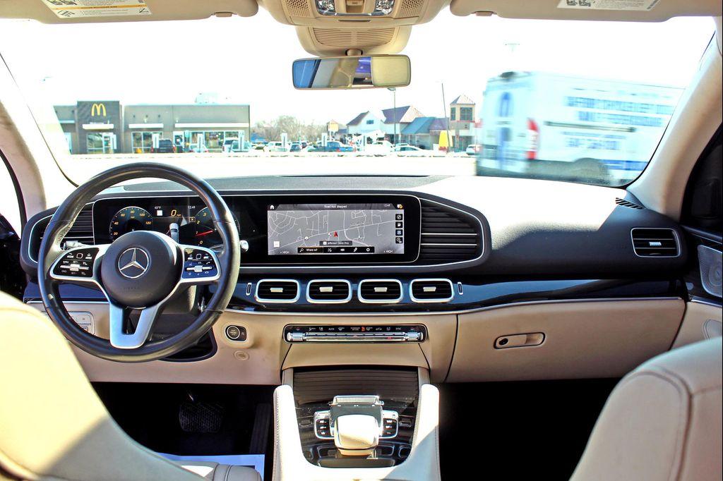 used 2020 Mercedes-Benz GLE 350 car, priced at $29,997