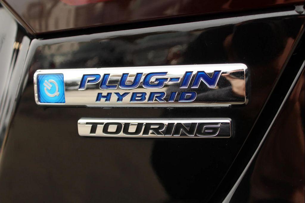 used 2018 Honda Clarity Plug-In Hybrid car, priced at $18,500