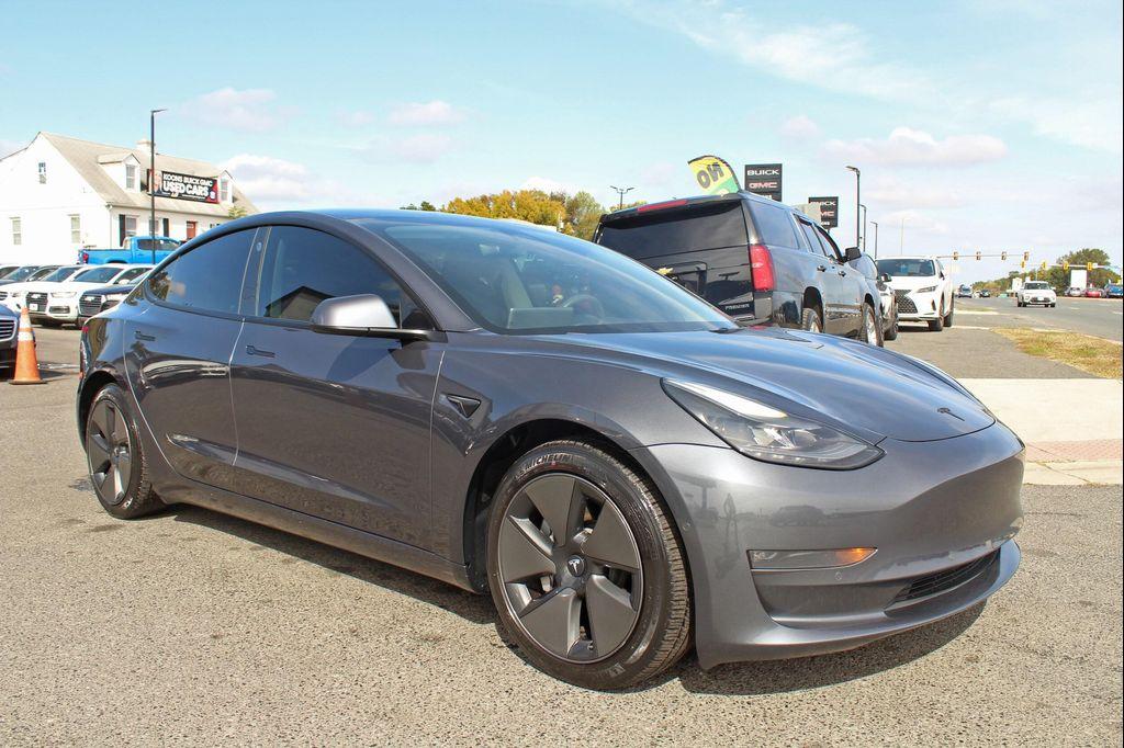used 2021 Tesla Model 3 car, priced at $23,500