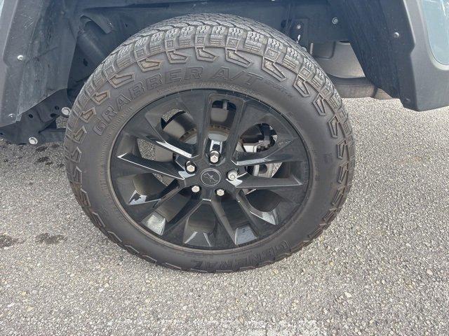 used 2024 Jeep Gladiator car, priced at $33,994