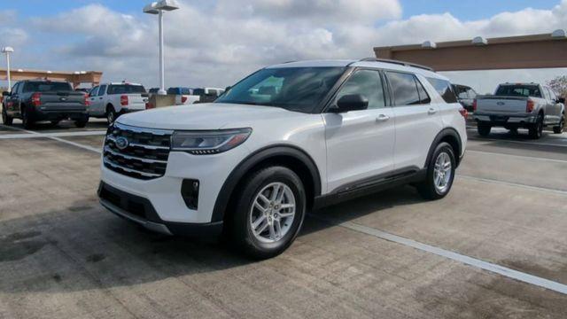 new 2026 Ford Explorer car, priced at $39,558