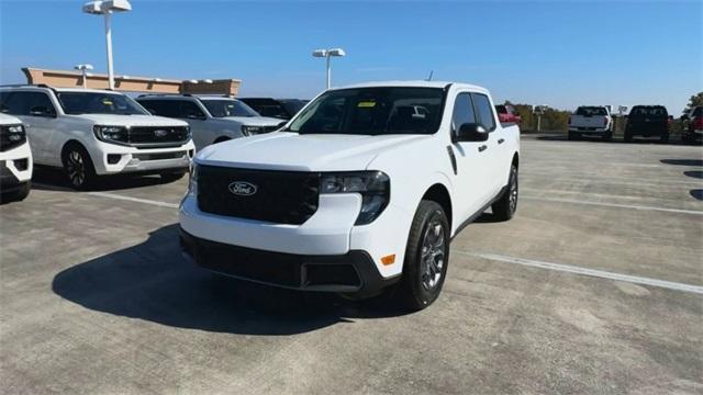 new 2025 Ford Maverick car, priced at $29,536