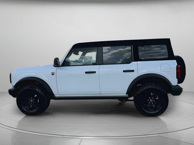 new 2025 Ford Bronco car, priced at $44,596