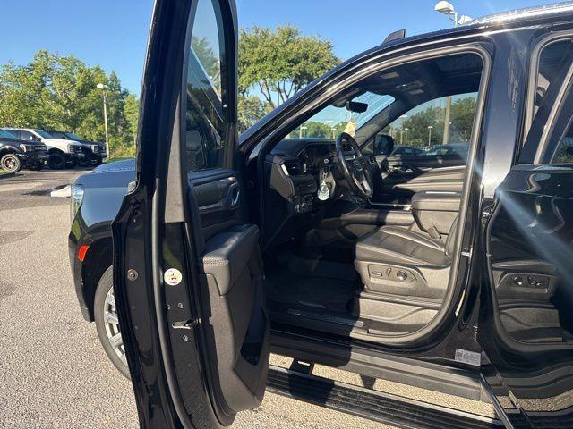 used 2021 GMC Yukon XL car, priced at $49,988