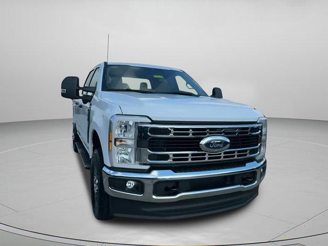 new 2025 Ford F-350 car, priced at $63,842