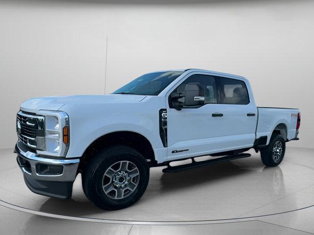 new 2025 Ford F-350 car, priced at $63,842