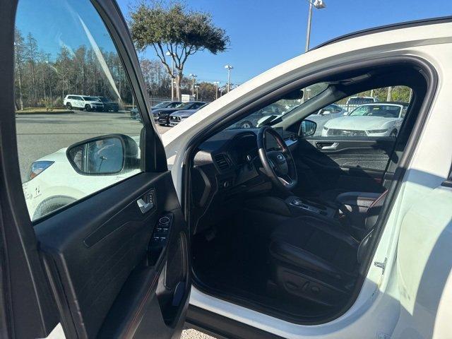 used 2025 Ford Escape car, priced at $26,999