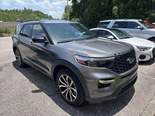 used 2023 Ford Explorer car, priced at $30,988