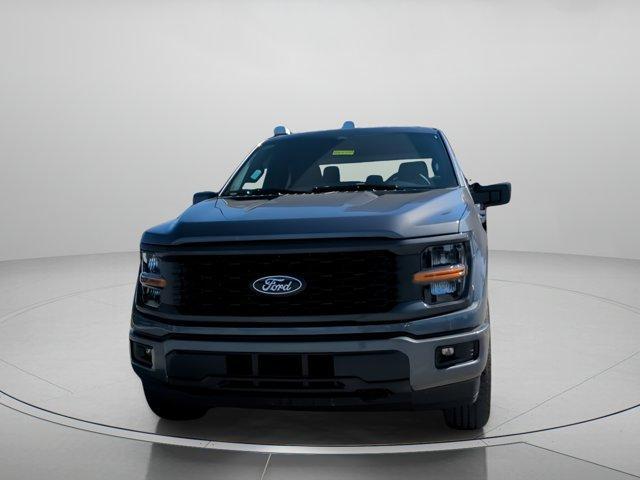 new 2026 Ford F-150 car, priced at $53,370