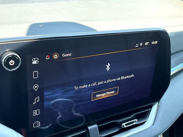 new 2026 Chevrolet Equinox car, priced at $33,140