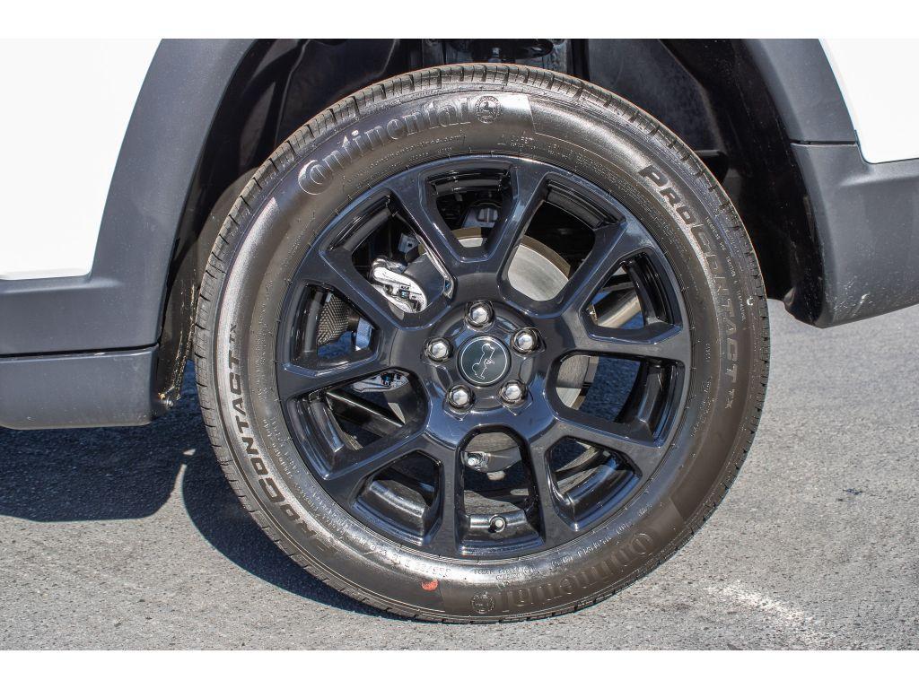 new 2026 Jeep Compass car, priced at $28,000