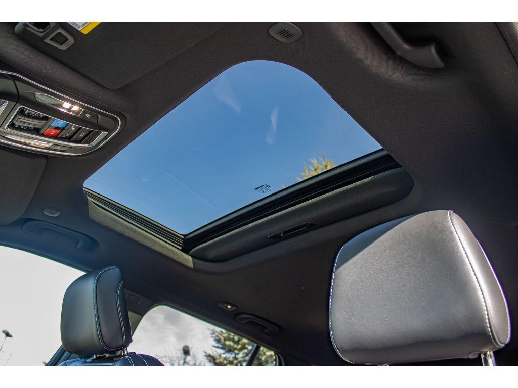 new 2025 Jeep Grand Cherokee car, priced at $42,750