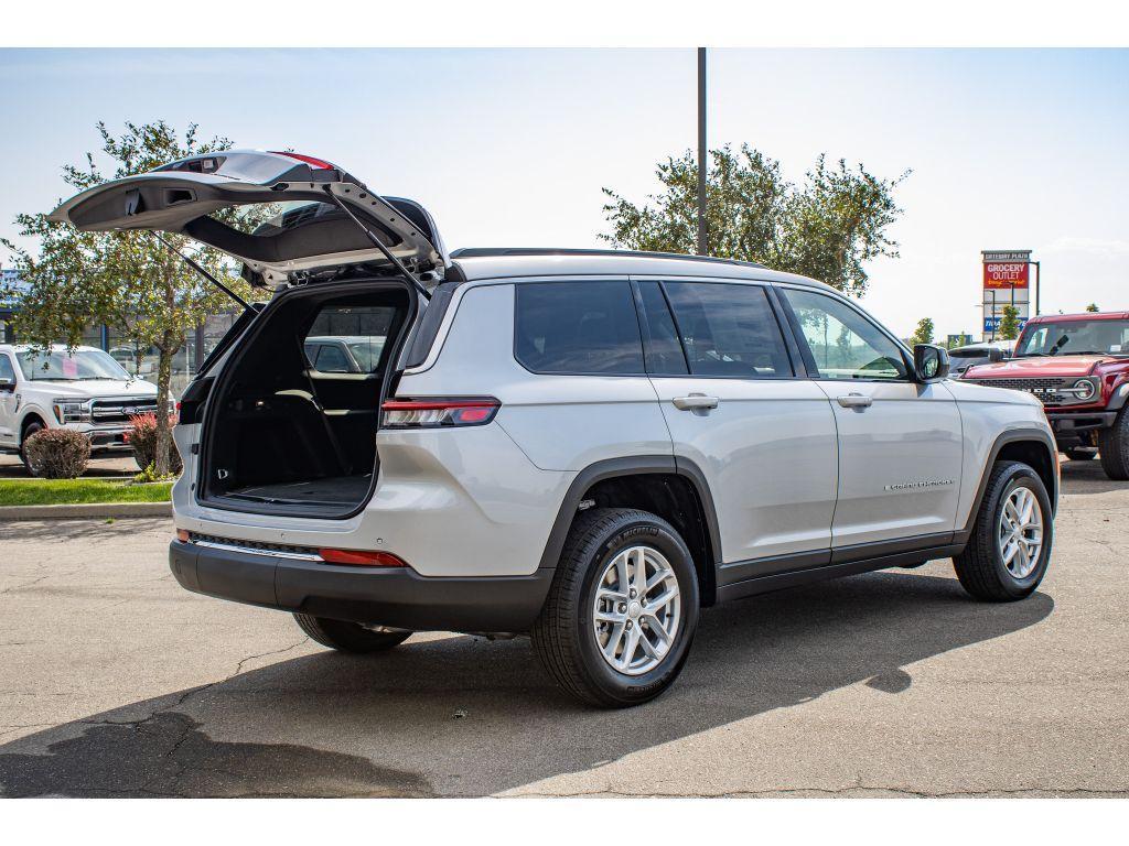 new 2025 Jeep Grand Cherokee L car, priced at $38,500