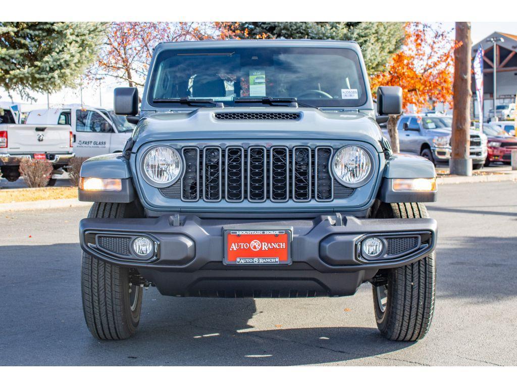 new 2025 Jeep Gladiator car, priced at $41,750